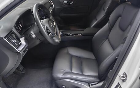 Volvo V60 II, 2021 год, 2 535 007 рублей, 9 фотография