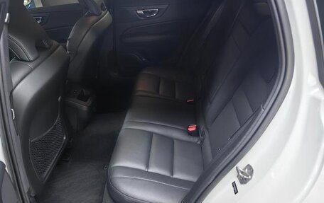 Volvo V60 II, 2021 год, 2 535 007 рублей, 10 фотография