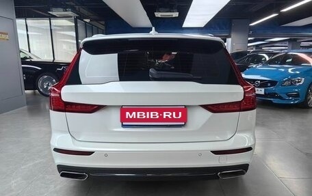 Volvo V60 II, 2021 год, 2 535 007 рублей, 7 фотография