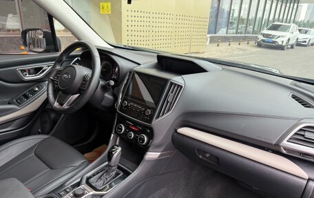 Subaru Forester, 2022 год, 3 500 000 рублей, 10 фотография