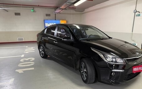 KIA Rio IV, 2018 год, 1 300 000 рублей, 3 фотография
