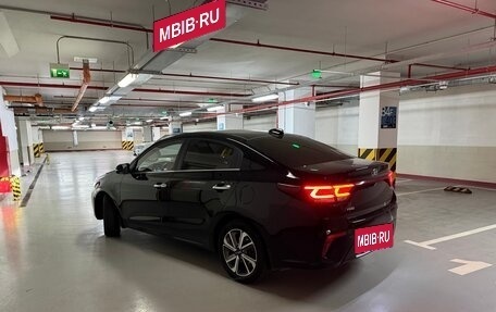 KIA Rio IV, 2018 год, 1 300 000 рублей, 6 фотография