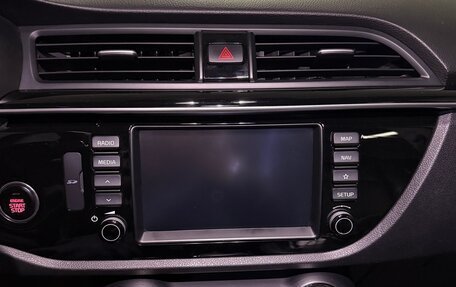 KIA Rio IV, 2018 год, 1 300 000 рублей, 10 фотография