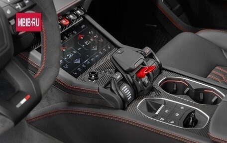 Lamborghini Urus I, 2025 год, 44 320 000 рублей, 22 фотография