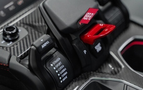 Lamborghini Urus I, 2025 год, 44 320 000 рублей, 39 фотография