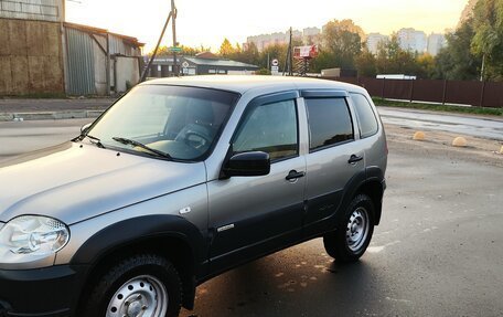 Chevrolet Niva I рестайлинг, 2016 год, 540 000 рублей, 4 фотография