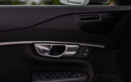 Volvo XC90 II рестайлинг, 2019 год, 3 250 000 рублей, 26 фотография