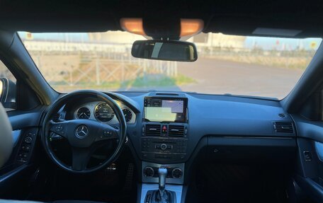 Mercedes-Benz C-Класс, 2008 год, 1 000 000 рублей, 5 фотография