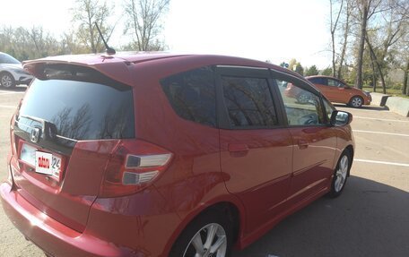 Honda Fit III, 2009 год, 950 000 рублей, 4 фотография
