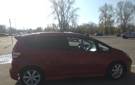 Honda Fit III, 2009 год, 950 000 рублей, 2 фотография
