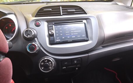 Honda Fit III, 2009 год, 950 000 рублей, 9 фотография