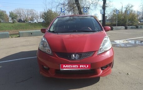 Honda Fit III, 2009 год, 950 000 рублей, 6 фотография