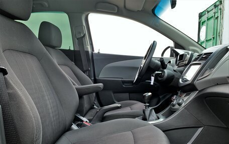 Chevrolet Aveo III, 2014 год, 850 000 рублей, 21 фотография