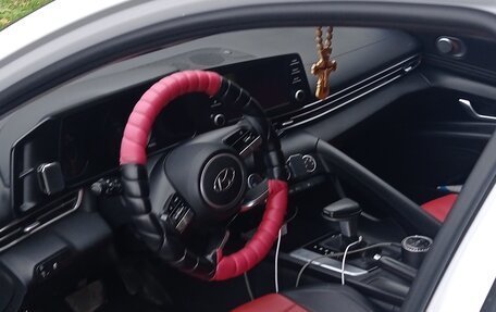 Hyundai Elantra, 2021 год, 1 430 000 рублей, 1 фотография