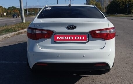 KIA Rio III рестайлинг, 2012 год, 640 000 рублей, 2 фотография