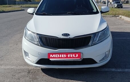 KIA Rio III рестайлинг, 2012 год, 640 000 рублей, 4 фотография
