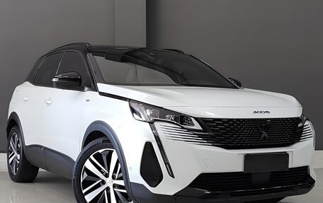 Peugeot 3008 II, 2021 год, 2 380 000 рублей, 1 фотография