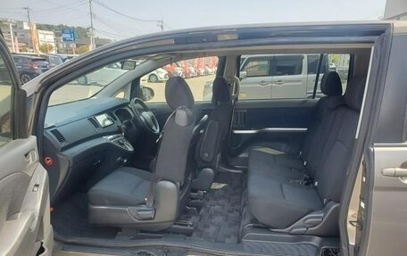Toyota ISis I, 2014 год, 1 234 000 рублей, 34 фотография