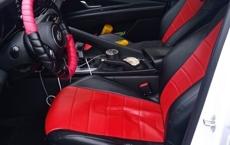 Hyundai Elantra, 2021 год, 1 430 000 рублей, 8 фотография