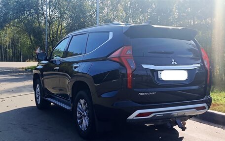 Mitsubishi Pajero Sport III рестайлинг, 2020 год, 3 500 000 рублей, 4 фотография