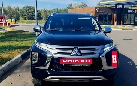 Mitsubishi Pajero Sport III рестайлинг, 2020 год, 3 500 000 рублей, 6 фотография