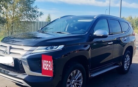 Mitsubishi Pajero Sport III рестайлинг, 2020 год, 3 500 000 рублей, 2 фотография