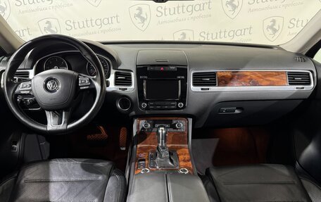 Volkswagen Touareg III, 2011 год, 1 550 000 рублей, 20 фотография