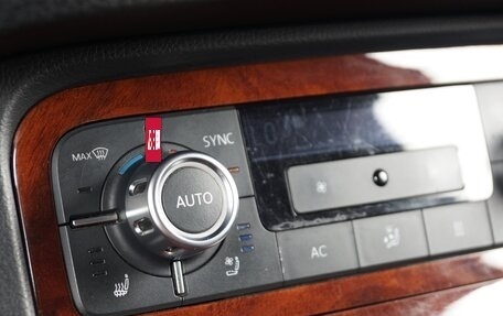Volkswagen Touareg III, 2011 год, 1 550 000 рублей, 14 фотография