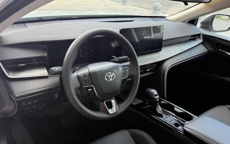 Toyota Camry, 2025 год, 3 350 979 рублей, 12 фотография