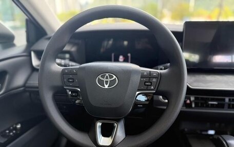 Toyota Camry, 2025 год, 3 350 979 рублей, 16 фотография