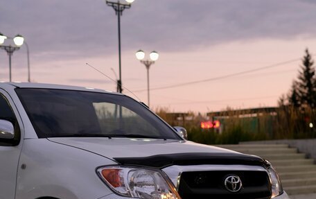 Toyota Hilux VII, 2011 год, 1 500 000 рублей, 3 фотография