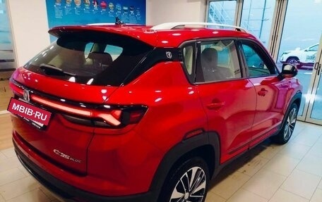Changan CS35 Plus, 2023 год, 1 990 000 рублей, 5 фотография