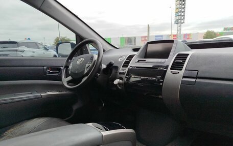 Toyota Prius, 2008 год, 790 000 рублей, 12 фотография