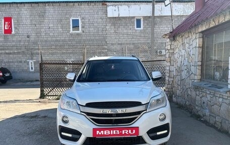 Lifan X60 I рестайлинг, 2017 год, 720 000 рублей, 7 фотография
