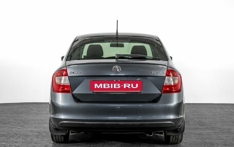 Skoda Rapid I, 2014 год, 940 000 рублей, 4 фотография