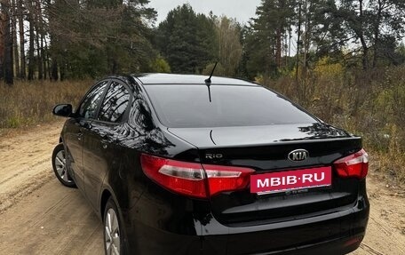KIA Rio III рестайлинг, 2013 год, 950 000 рублей, 6 фотография