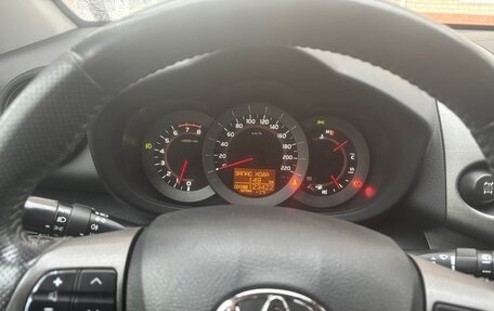 Toyota RAV4, 2011 год, 1 000 000 рублей, 1 фотография