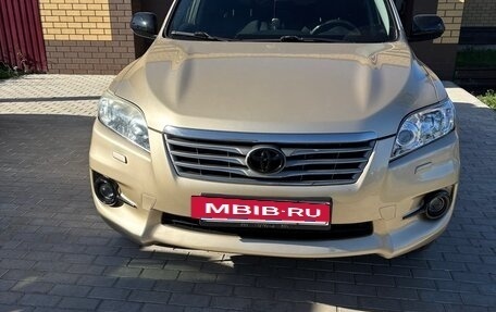 Toyota RAV4, 2011 год, 1 000 000 рублей, 2 фотография