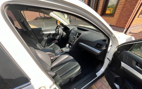 Subaru Outback IV рестайлинг, 2012 год, 1 350 000 рублей, 5 фотография