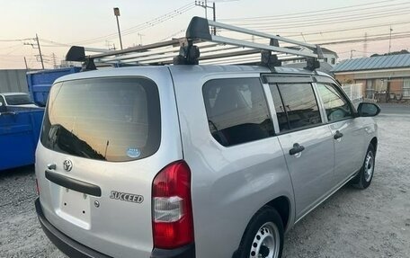 Toyota Probox I, 2022 год, 1 000 000 рублей, 2 фотография