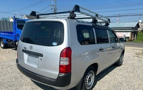 Toyota Probox I, 2022 год, 1 000 000 рублей, 34 фотография