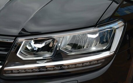 Volkswagen Tiguan II, 2017 год, 2 679 000 рублей, 9 фотография