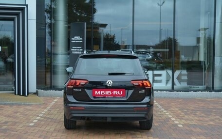 Volkswagen Tiguan II, 2017 год, 2 679 000 рублей, 6 фотография