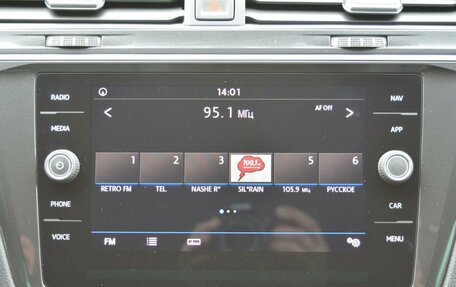 Volkswagen Tiguan II, 2017 год, 2 679 000 рублей, 28 фотография