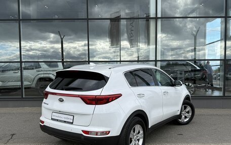 KIA Sportage IV рестайлинг, 2018 год, 2 190 000 рублей, 7 фотография