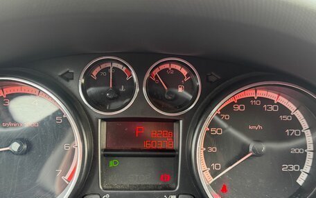 Peugeot 408 I рестайлинг, 2014 год, 695 000 рублей, 6 фотография