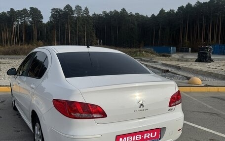 Peugeot 408 I рестайлинг, 2014 год, 695 000 рублей, 4 фотография