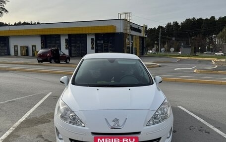 Peugeot 408 I рестайлинг, 2014 год, 695 000 рублей, 3 фотография
