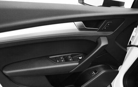 Audi Q5, 2018 год, 2 890 000 рублей, 14 фотография