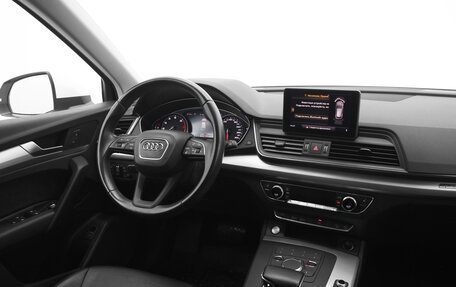 Audi Q5, 2018 год, 2 890 000 рублей, 13 фотография